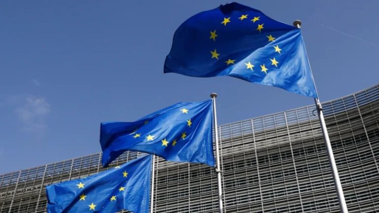 Рада ЄС продовжила персональні санкції за війну проти України до березня