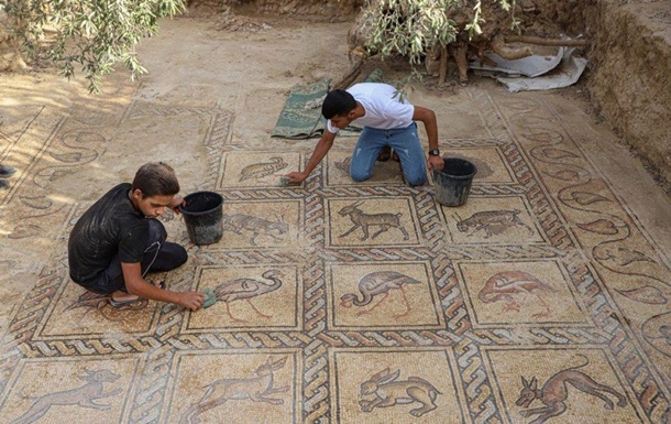 У Газі фермер випадково знайшов вишукану візантійську мозаїку