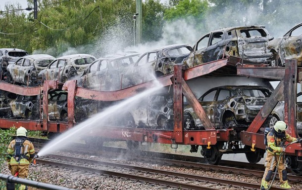 У Нідерландах згорів товарний поїзд