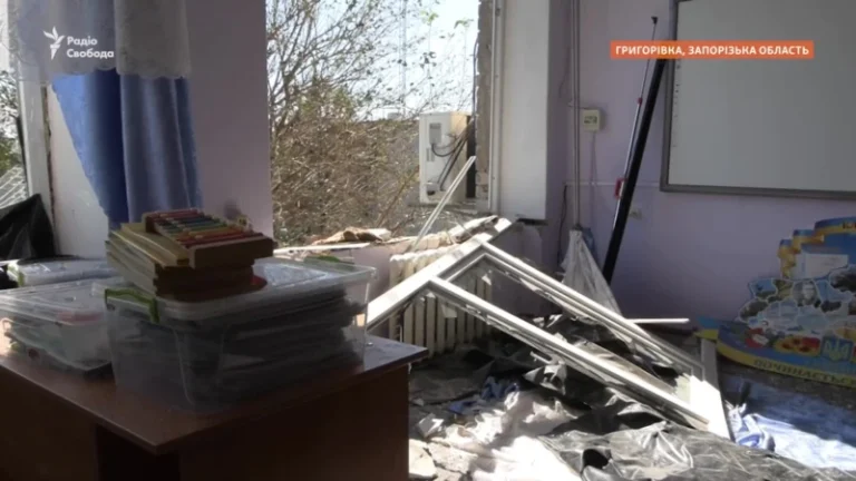 У громаді під Запоріжжям російськими обстрілами пошкоджено другу поспіль школу (відео)