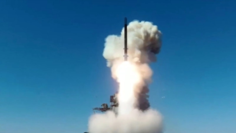 Росія збільшила кількість носіїв крилатих ракет у Чорному морі – ОК «Південь»