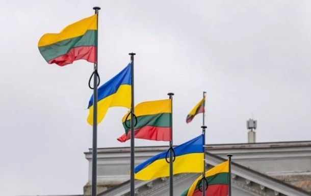 Литва виділила ще 13 млн євро для України