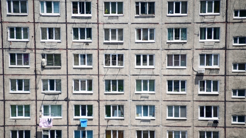 У Росії рекордно зросла кількість оголошень про терміновий продаж квартир – ЗМІ